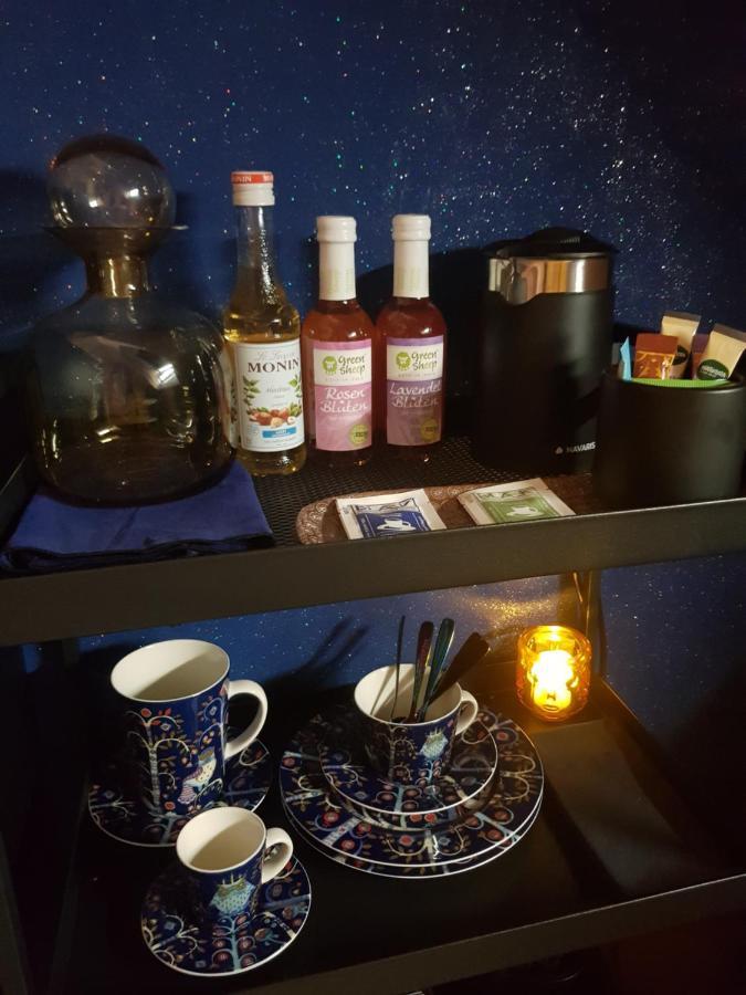 Your Little Sparkle Room "For Woman Only !" Wien Exterior foto